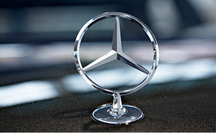 벤츠 앰블럼.  <메르세데스벤츠파이낸셜서비스코리아 홈페이지>